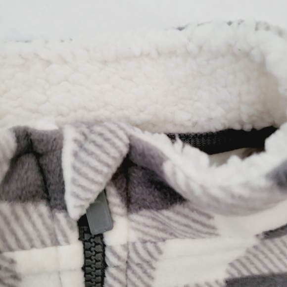 New with tags Just One You by Carter's plaid grey and white  3/4 zip up outfit - Picture 2 of 4